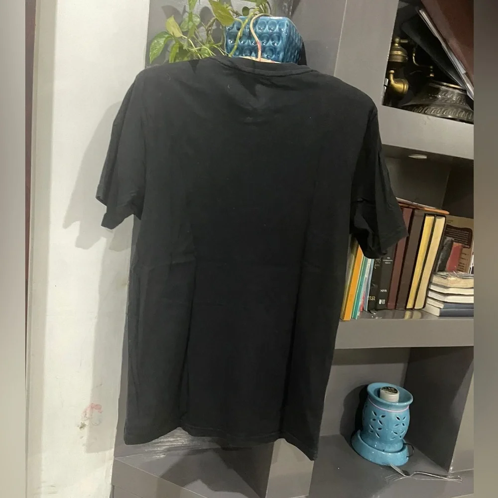 Top ten Beatles tee shirt. Used . Size medium - Picture 4 of 4